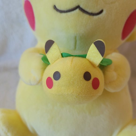 Pokemon - Pikachu - Tea Party Big Plush - Picture 2 of 2